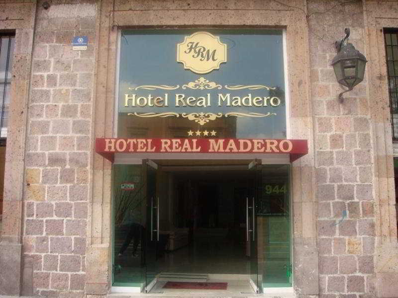 Capital O Hotel Victoria Morelia Exterior foto